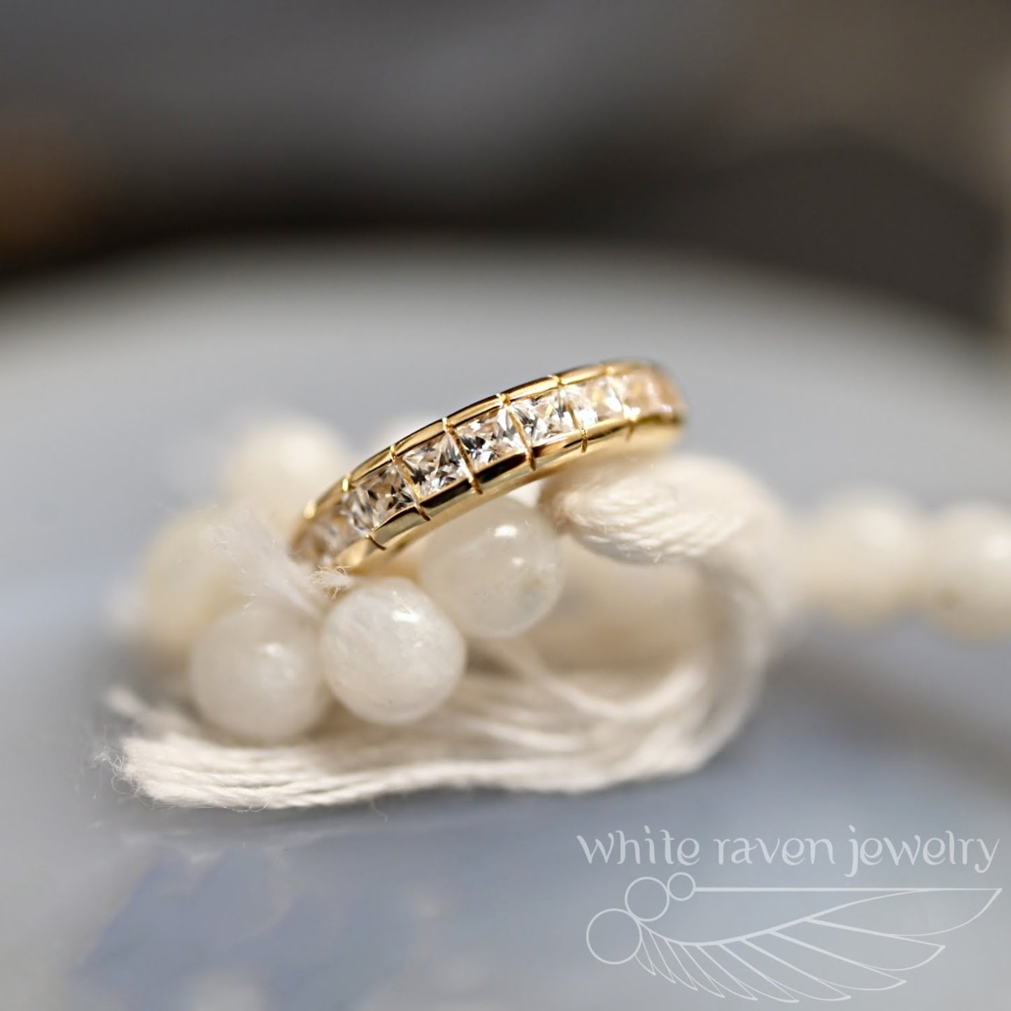 14kt Gold hinge ring : Elevate by White Raven